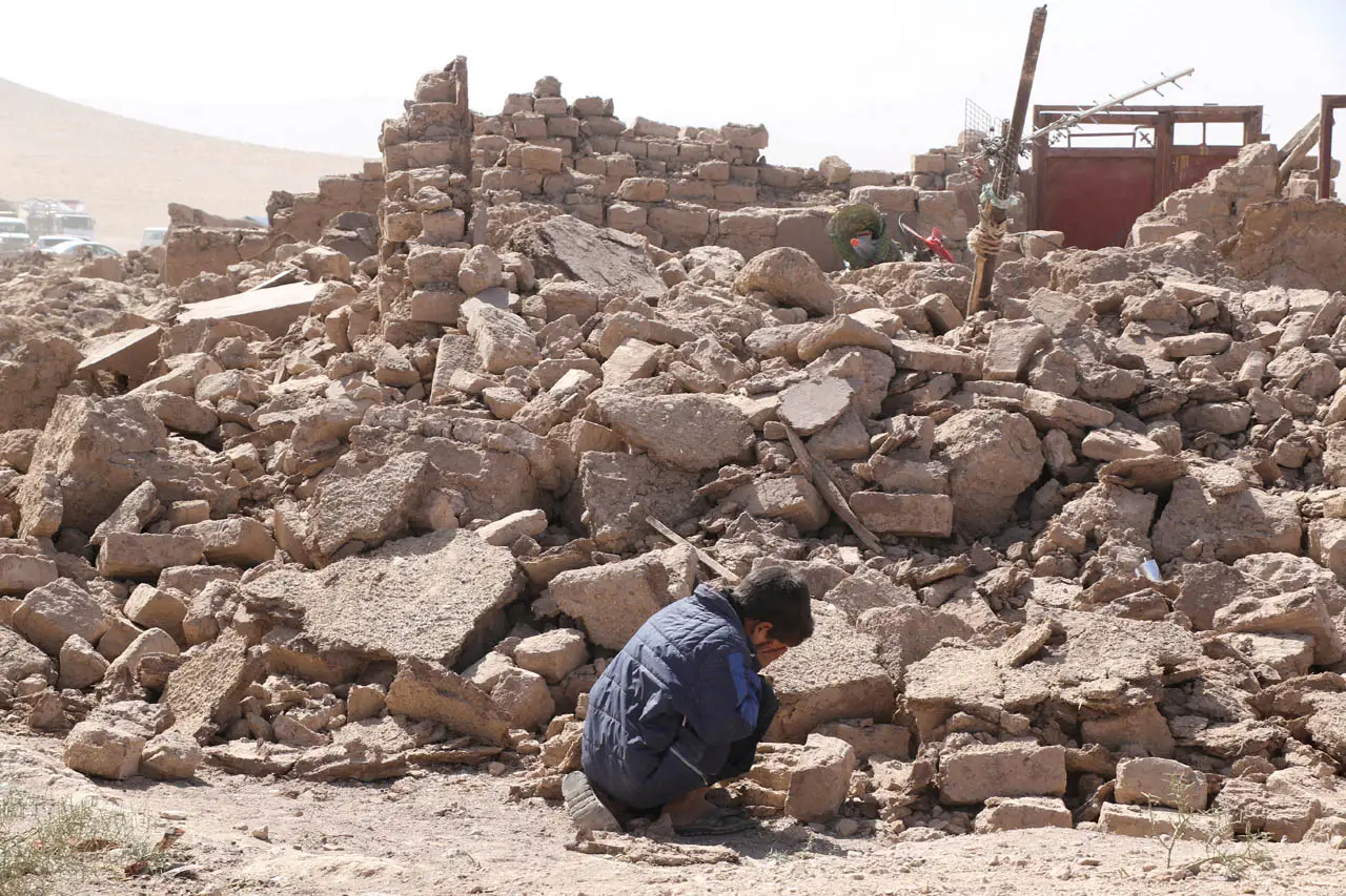Gempa Mematikan di Afghanistan,...