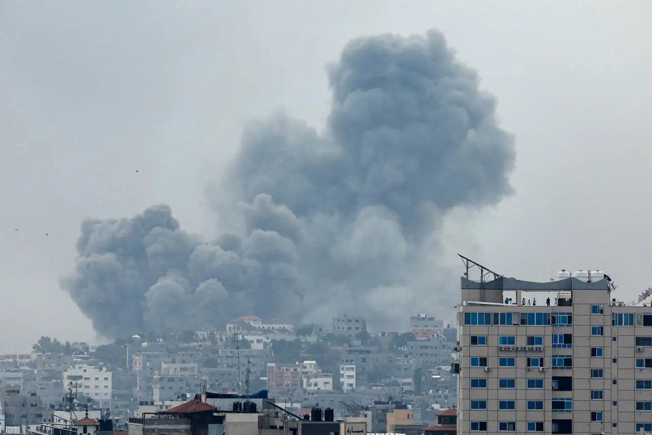 Israel Kembali Gempur...