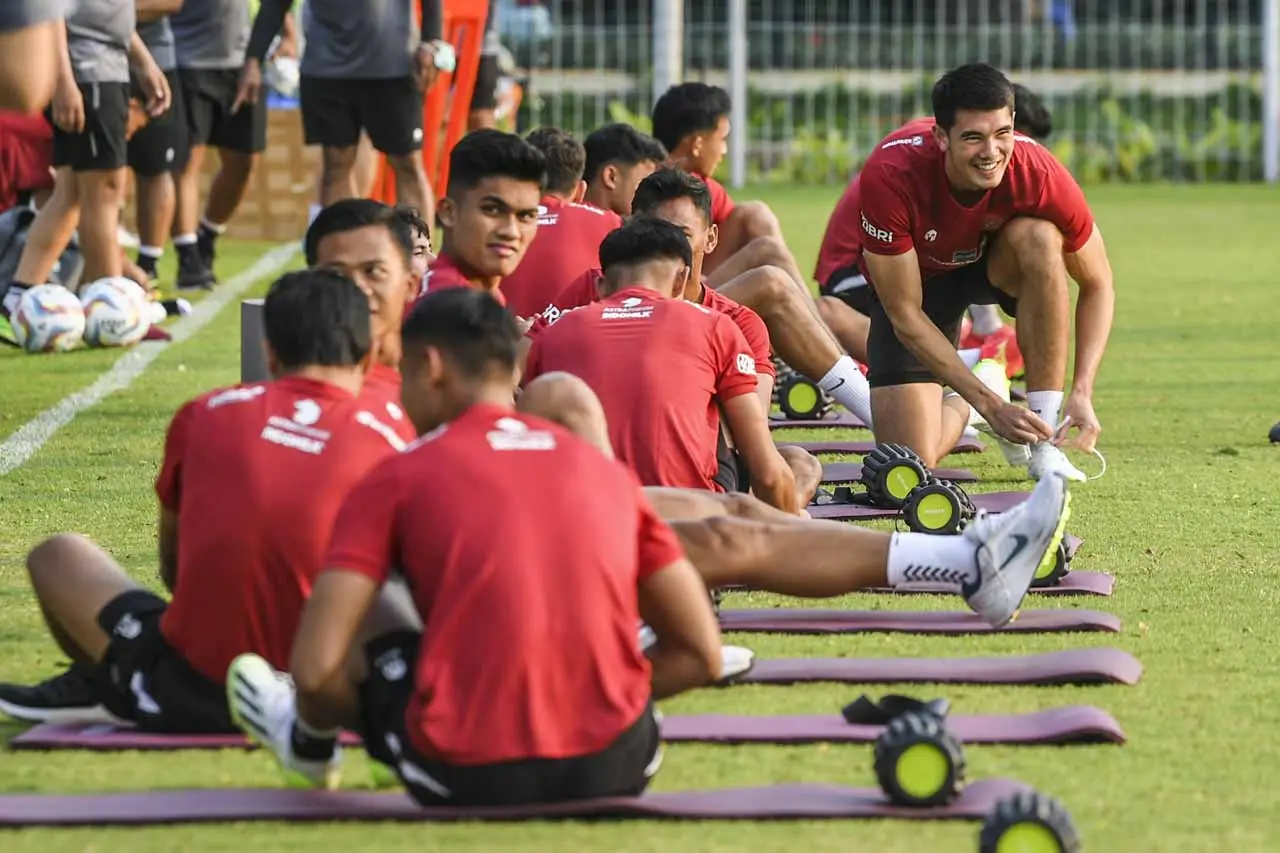 Latihan Timnas Indonesia...