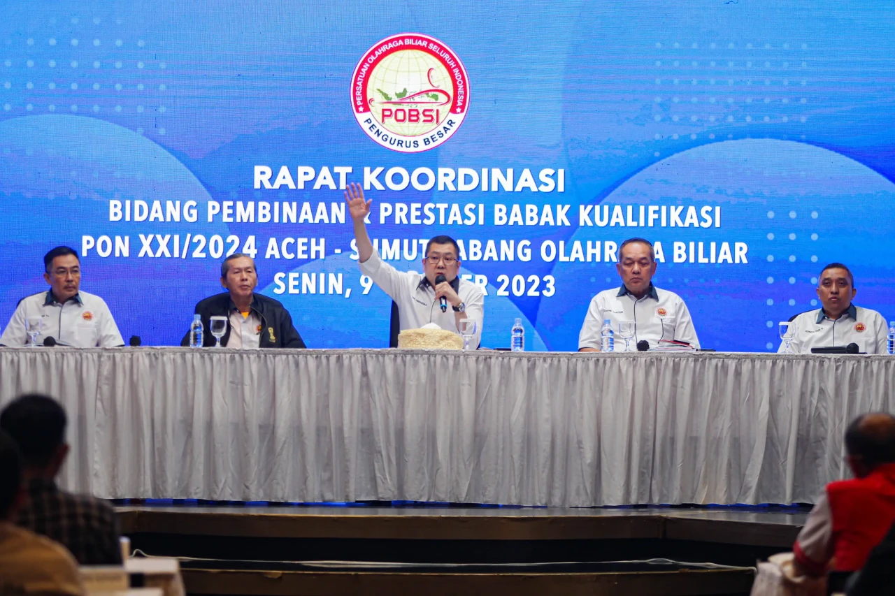 Hary Tanoesoedibjo Buka...