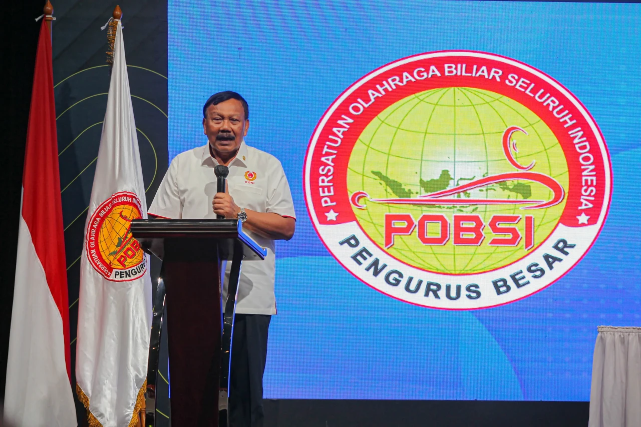 Hary Tanoesoedibjo Buka...