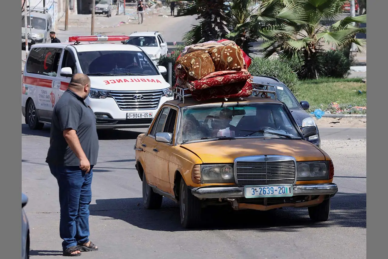 Terusir Ultimatum Israel,...