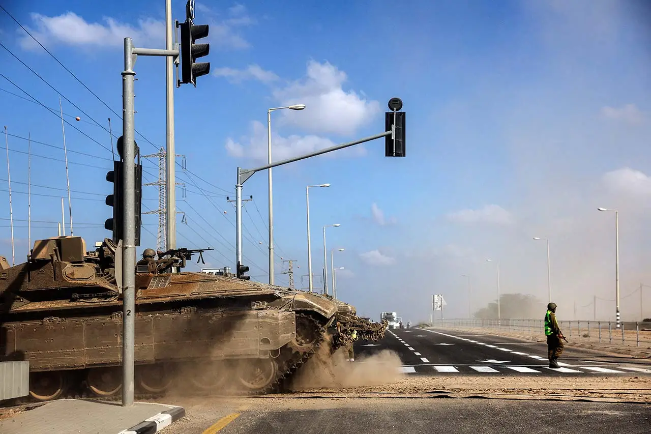 Perang Darat Hamas-Israel...