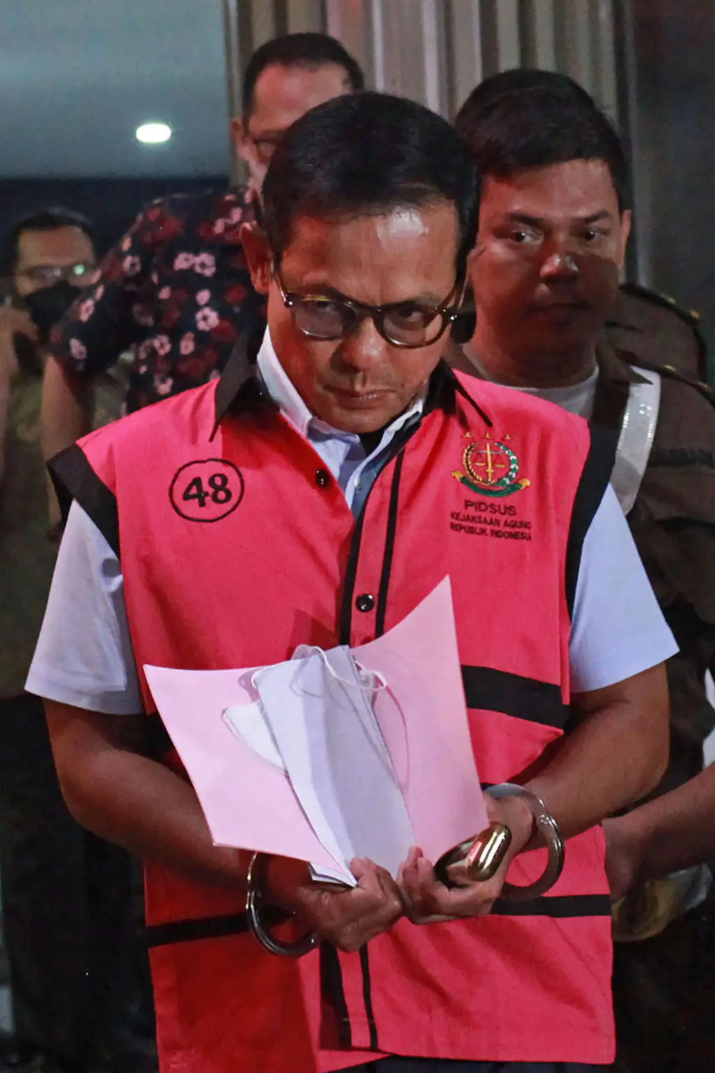 Terkait Korupsi BTS,...