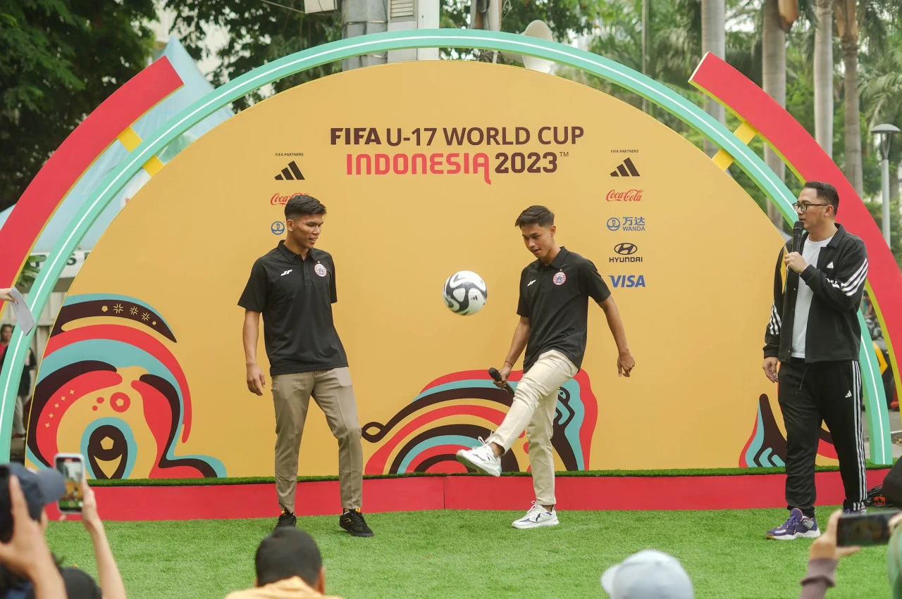 Trofi Piala Dunia U-17...