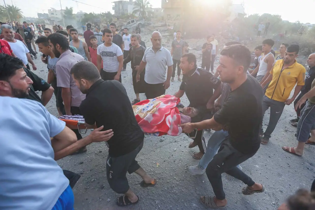 Serangan Israel Hancurkan...