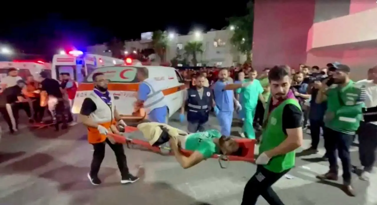 Biadab! Israel Bombardir...