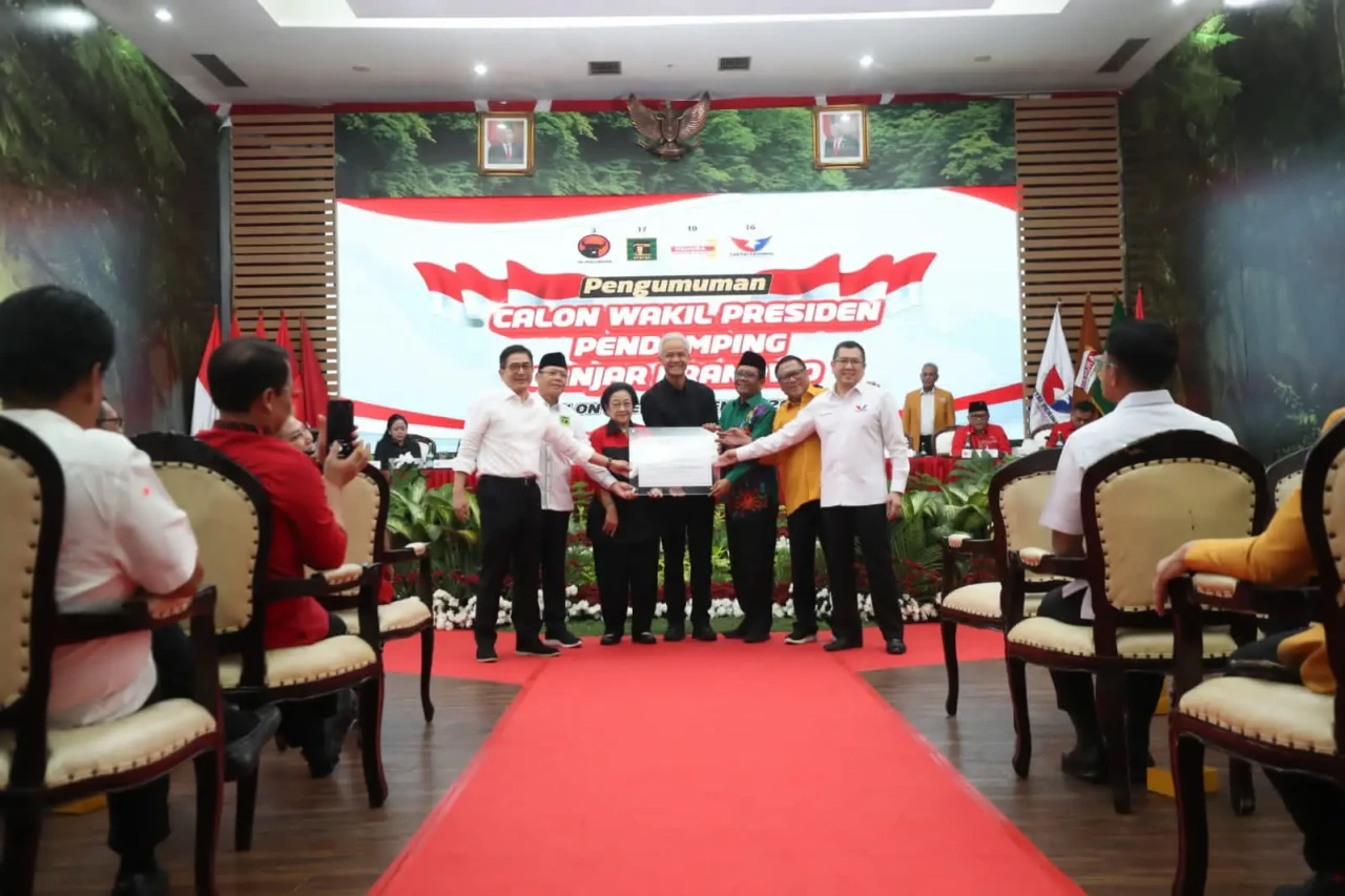 Mahfud MD Resmi Jadi...