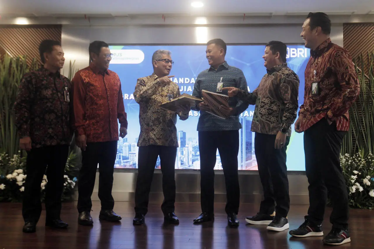Debitur KUR BRI Dapatkan...