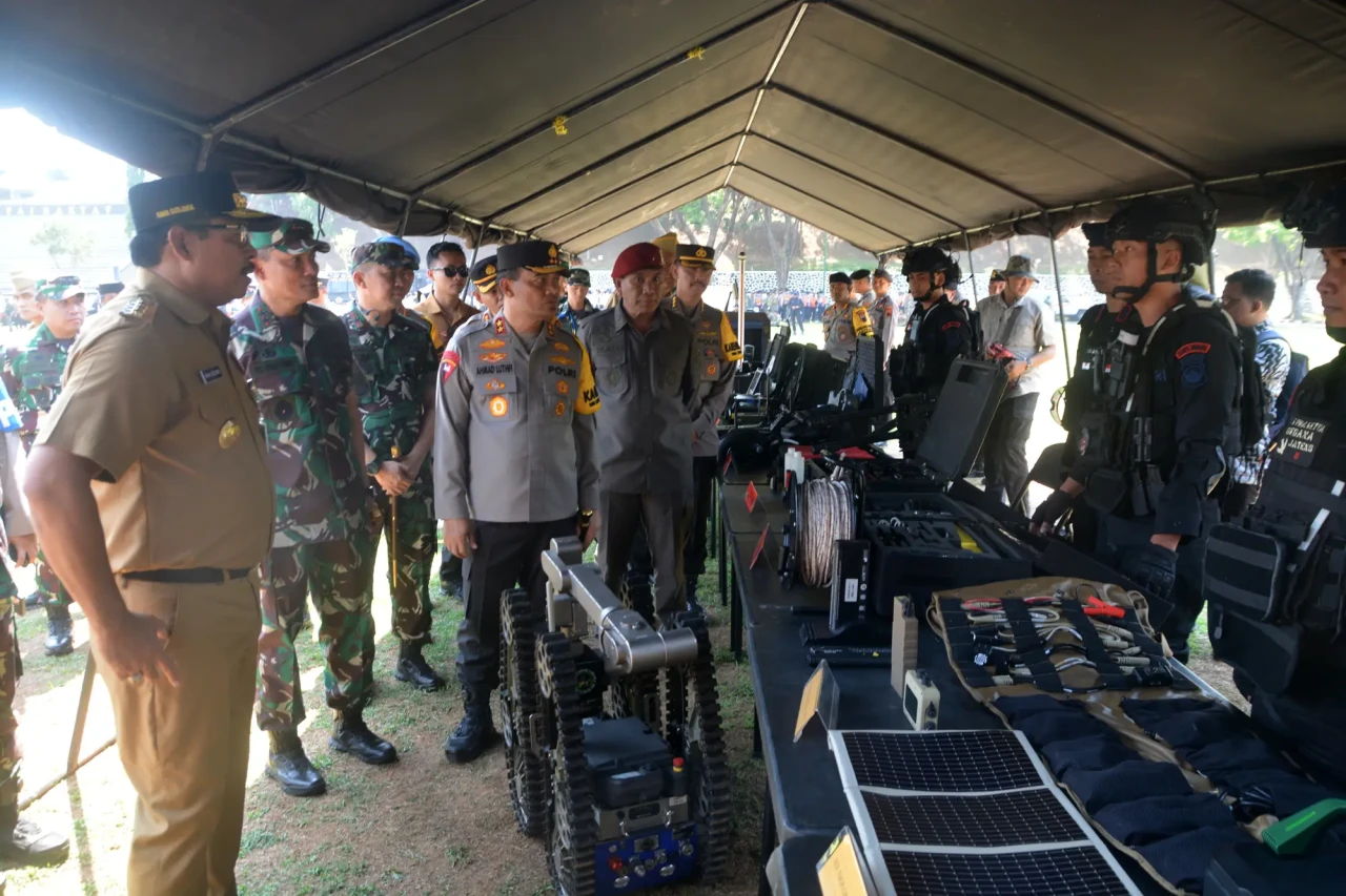 Operasi Mantap Brata,...
