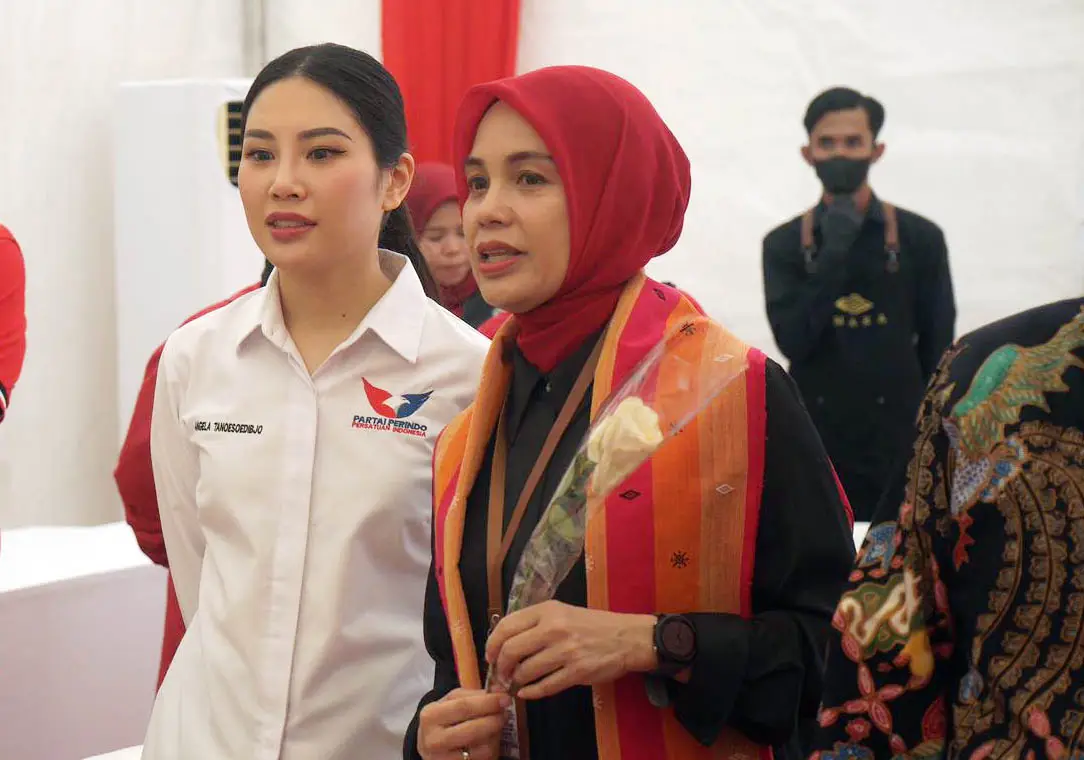 Angela Tanoesoedibjo...