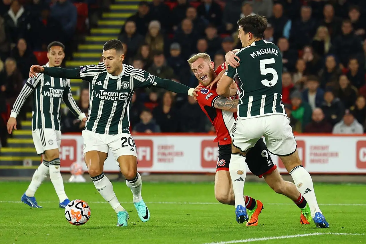Pembuktian Harry Maguire,...