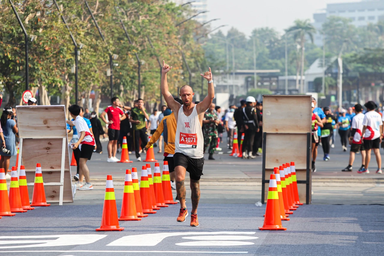 Potret Keseruan Jakarta...