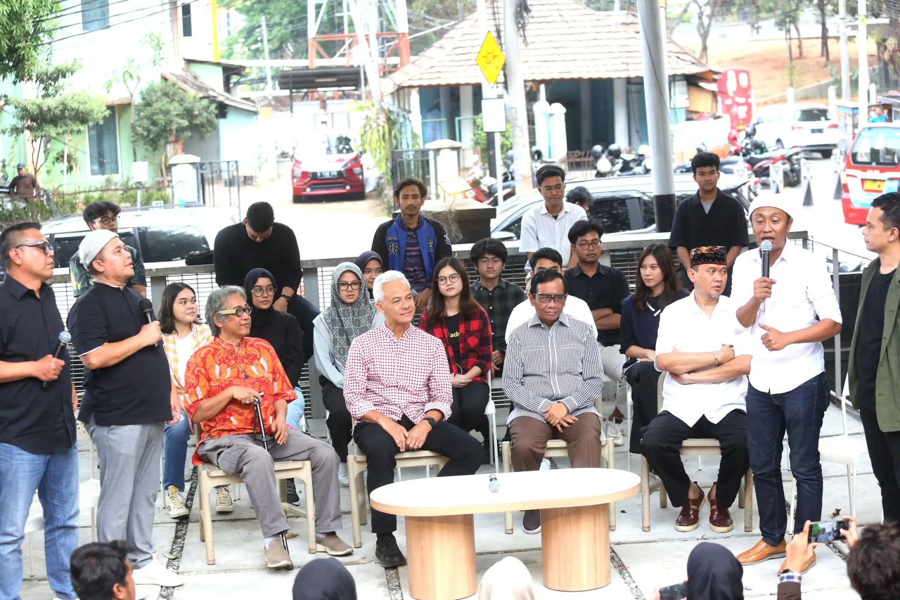 Ganjar dan Mahfud MD...