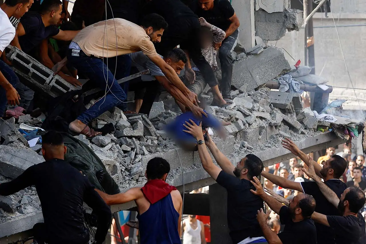 Israel Buta Hati! Dalam...