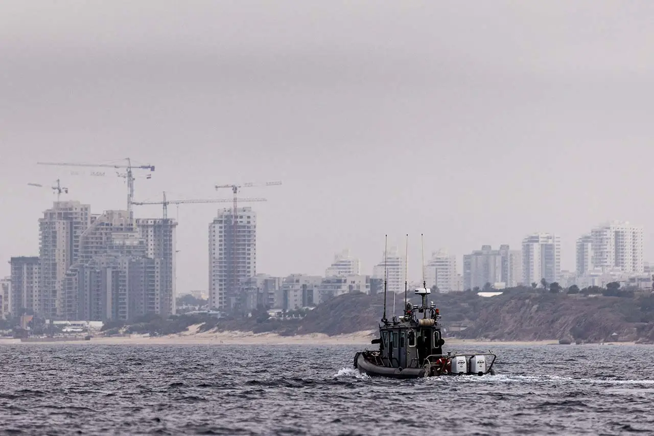 Polisi Israel Patroli...