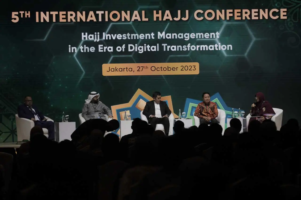 Di Konferensi Haji Internasional,...