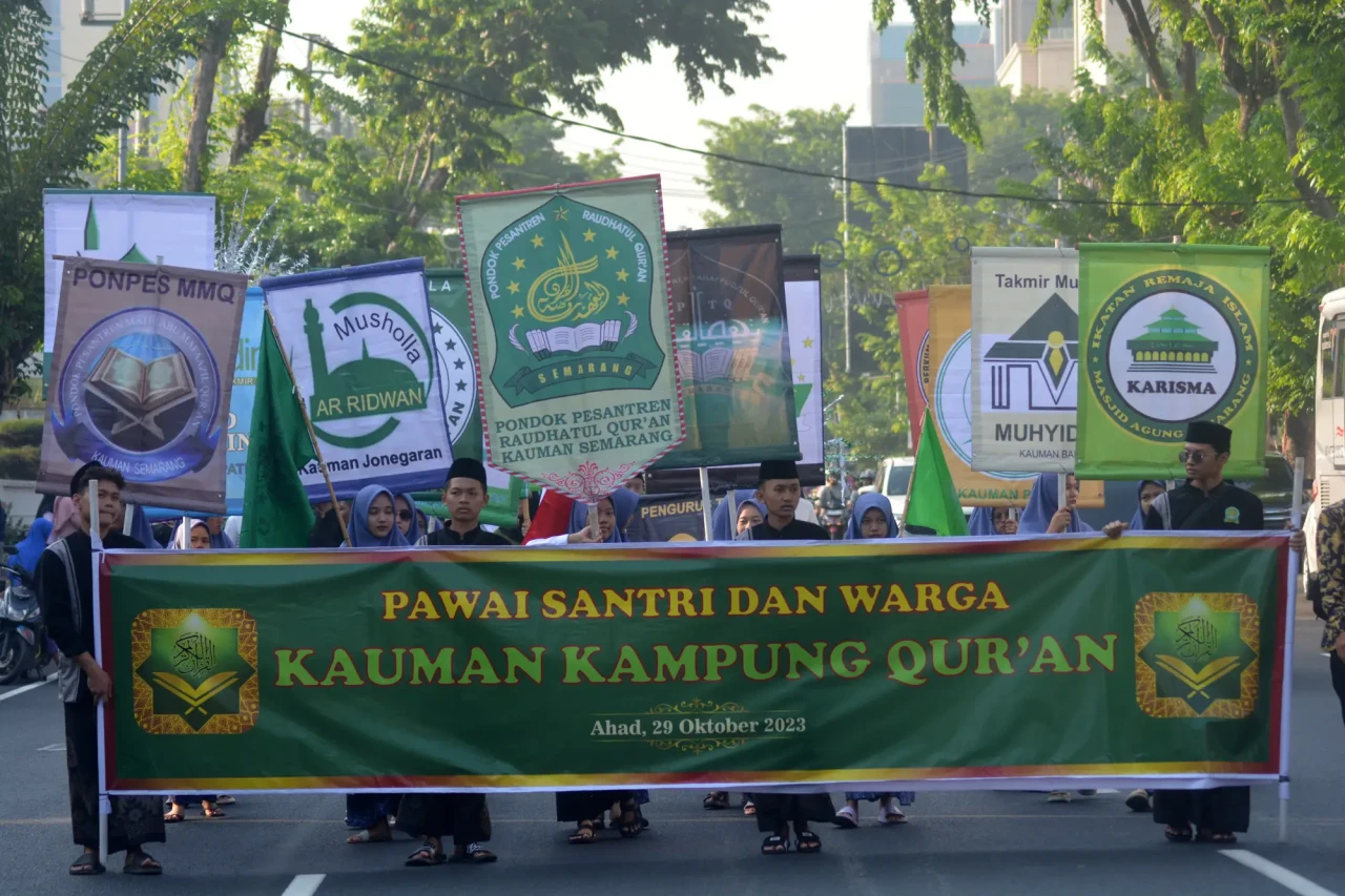 Ribuan Penabuh Rebana...