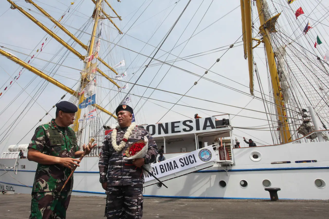 KRI Bima Suci Kembali...
