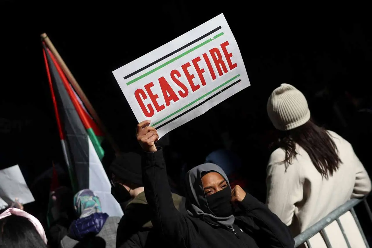 Bela Palestina, Mahasiswa...