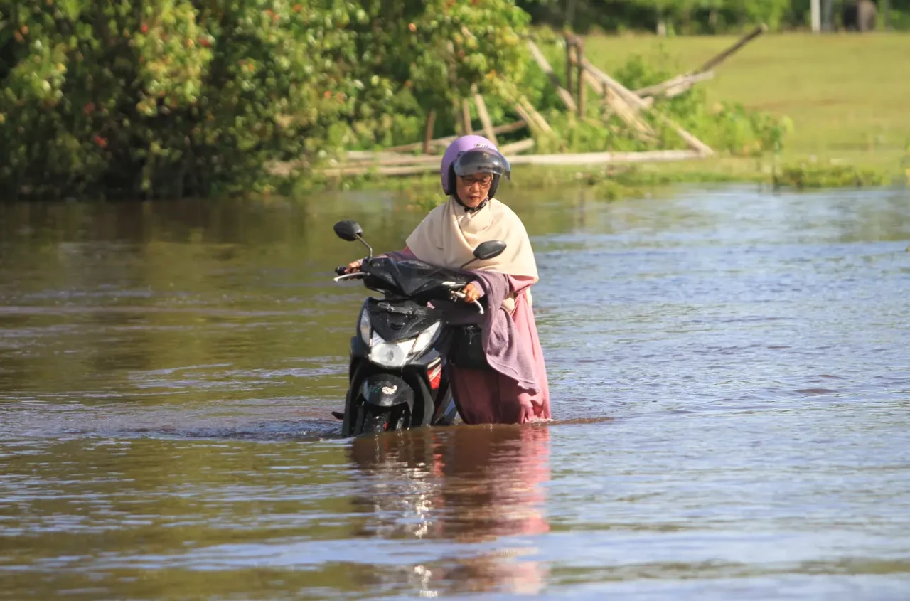 Banjir di Aceh Barat...
