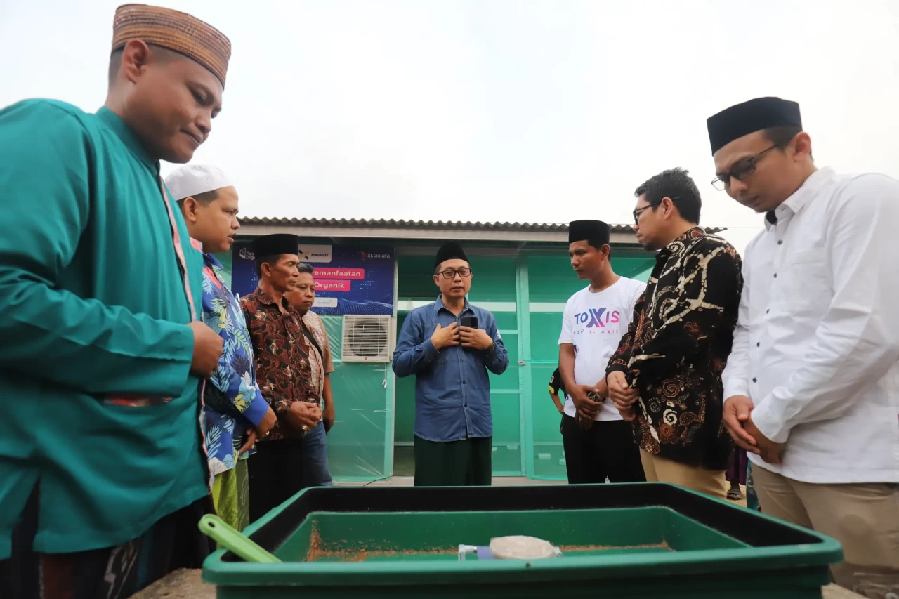 Budi Daya Maggot Berbasis...