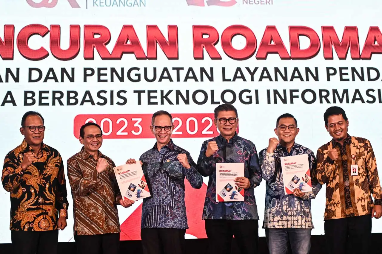 Peluncuran Roadmap Fintech...