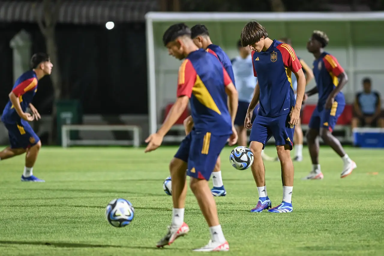 Latihan Timnas Spanyol...