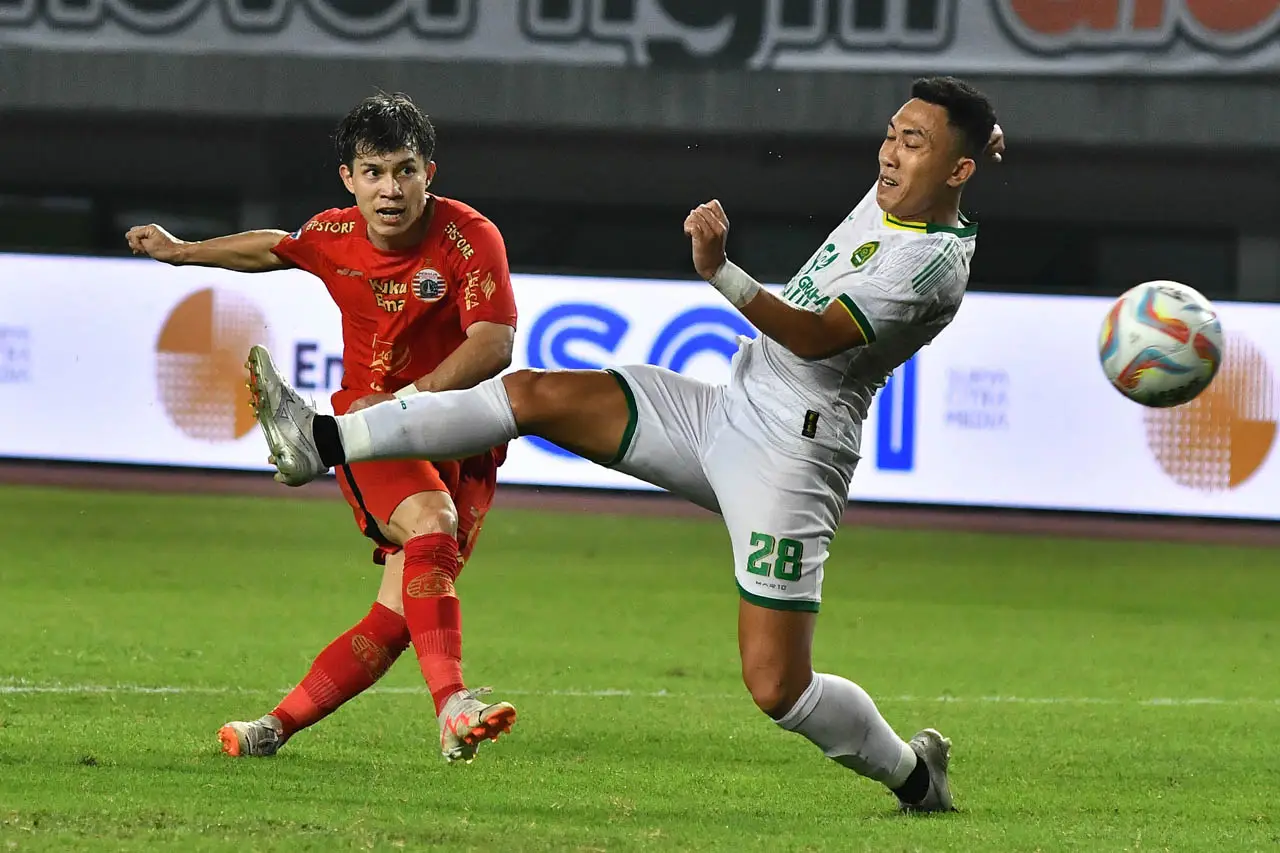 Persija Bangkit, Macan...