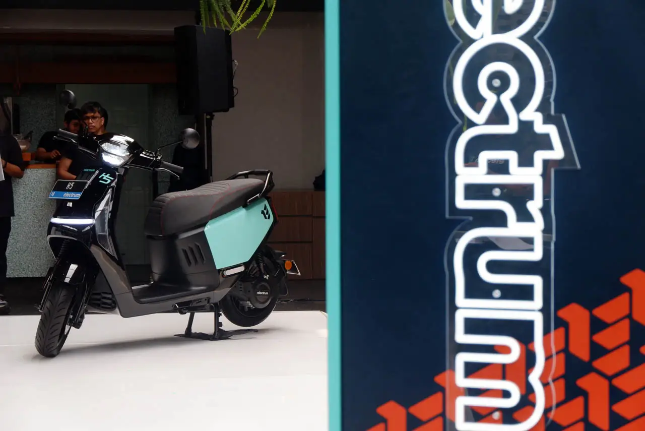 Electrum Luncurkan Motor...
