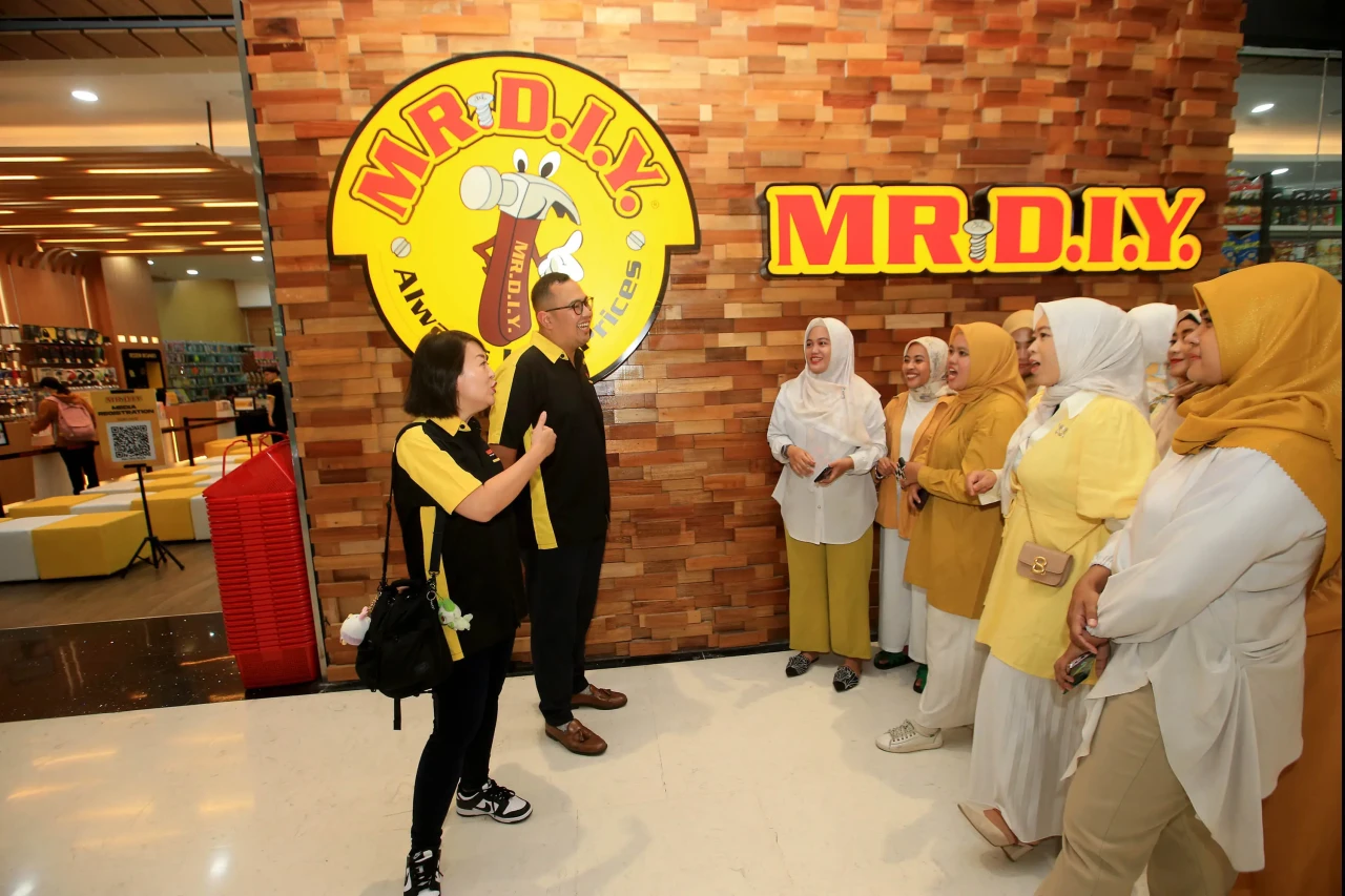 Lewat UMKM, MR.DIY Dorong...