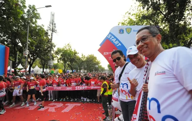 12.000 Pelari Meriahkan...