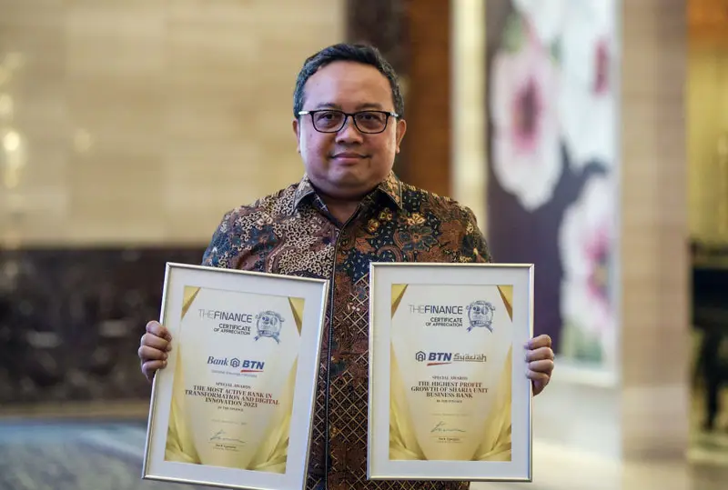 Bank BTN Raih Dua Penghargaan...