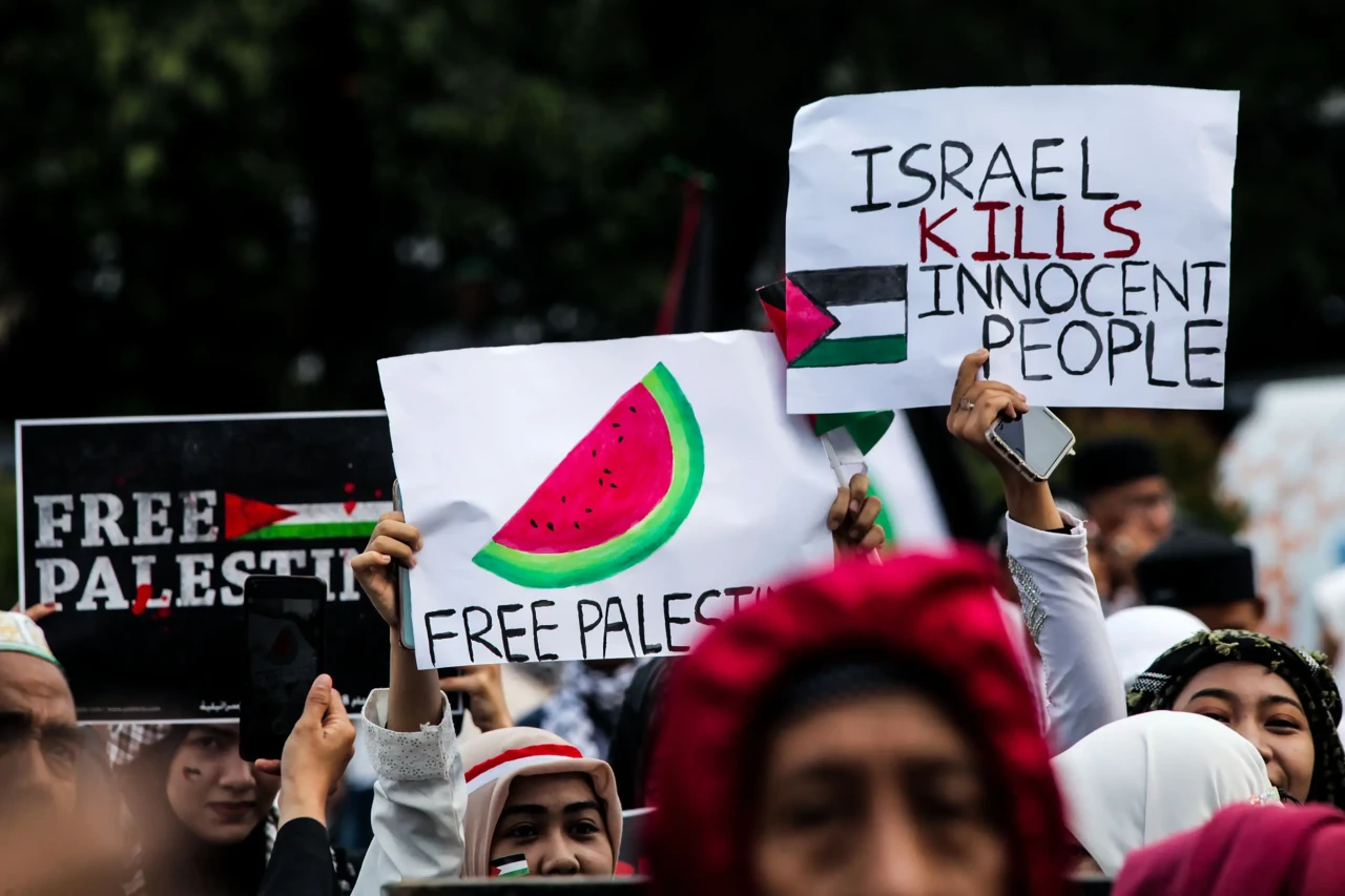 Potret Aksi Bela Palestina...