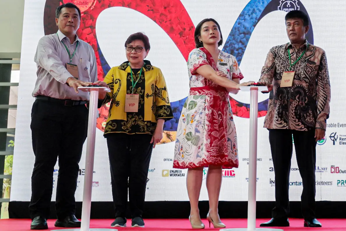 Pembukaan Pameran Plastics...