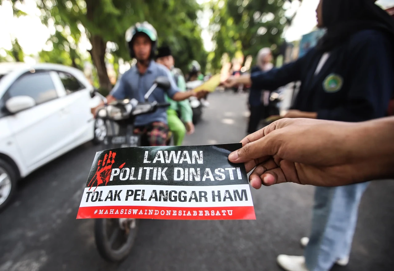 Mimbar Bebas Selamatkan...