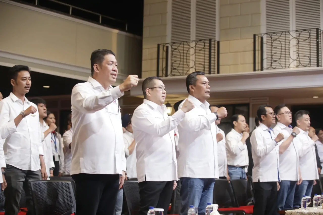 Hary Tanoe Buka Bimtek...