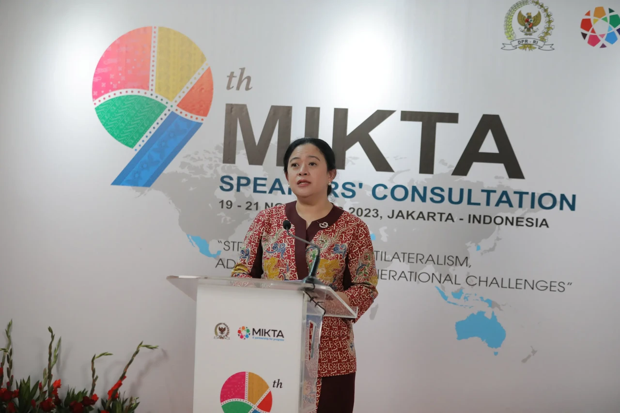 Puan Maharani Pimpin...