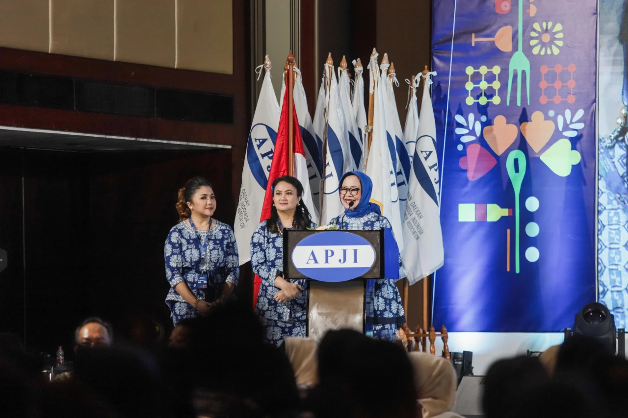 Gelar Rakernas ke-8,...