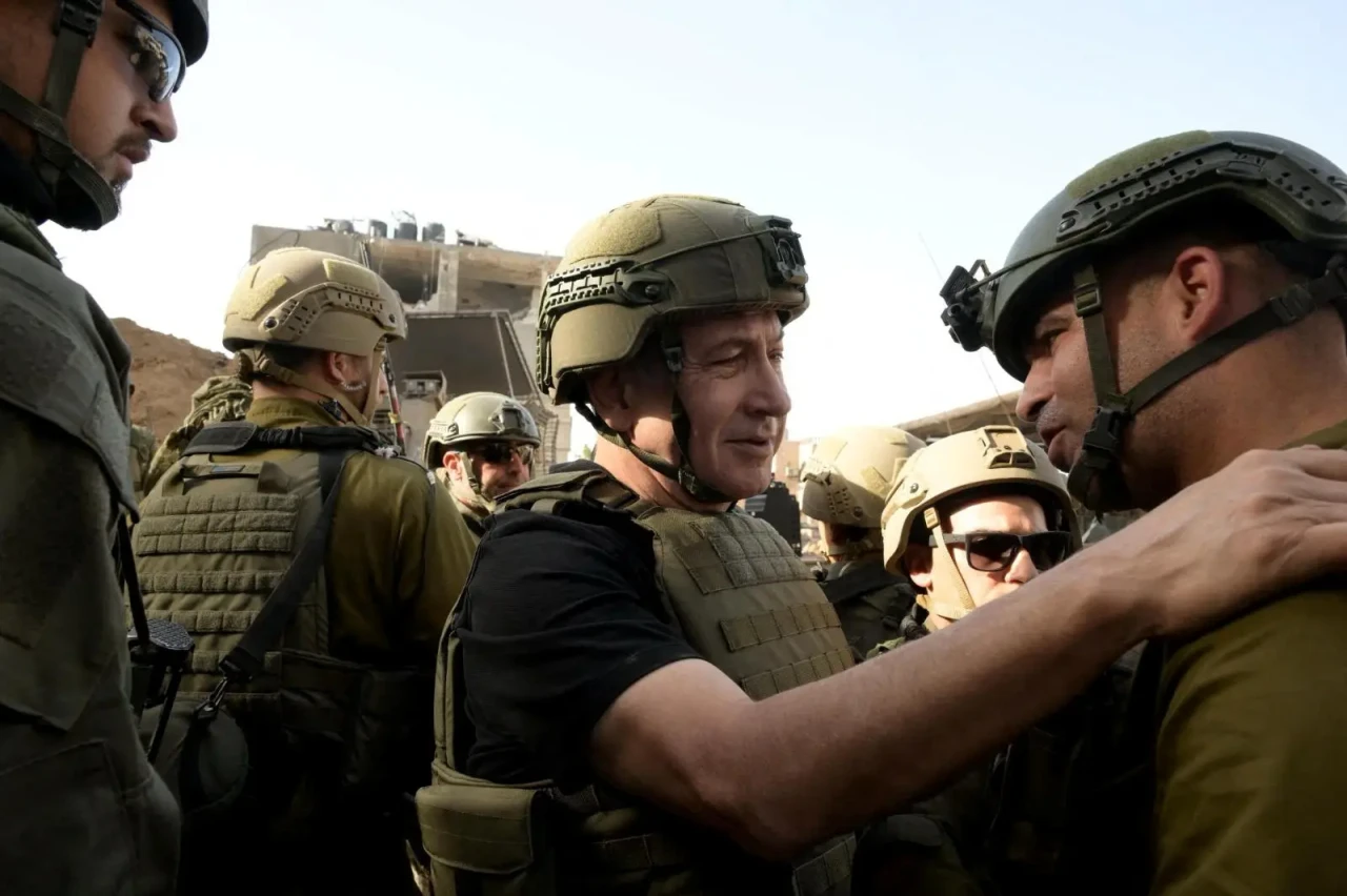 Kunjungi Tentara Israel...