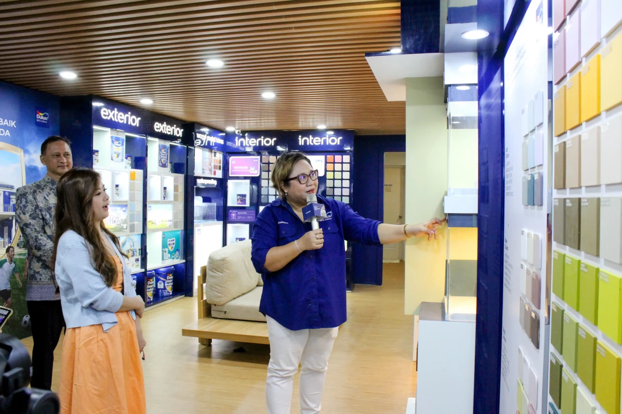 Dulux Experience Store...