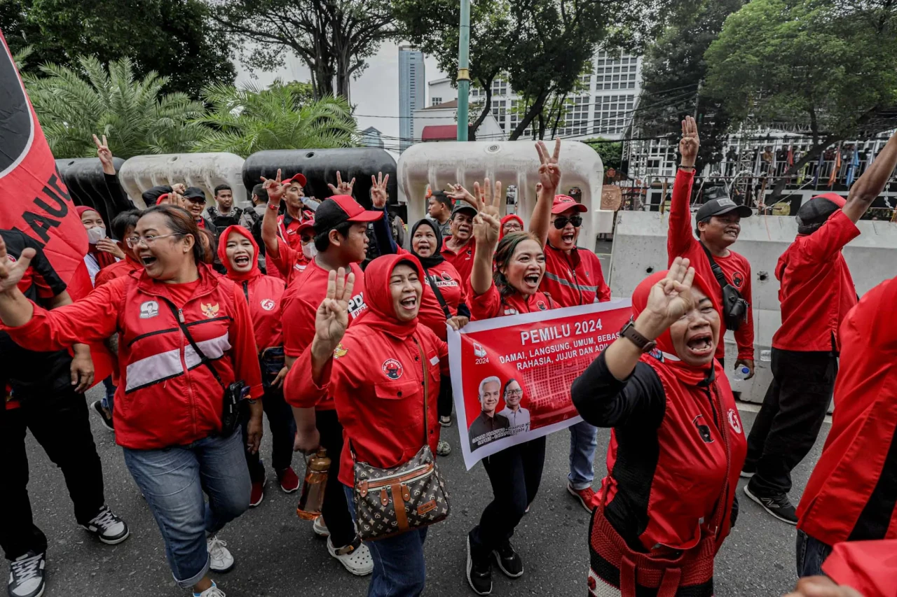 Pawai Dukungan untuk...