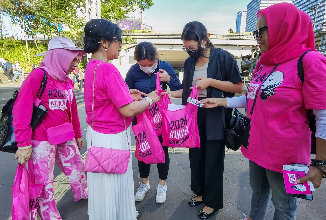 PINK Movement Gelar...