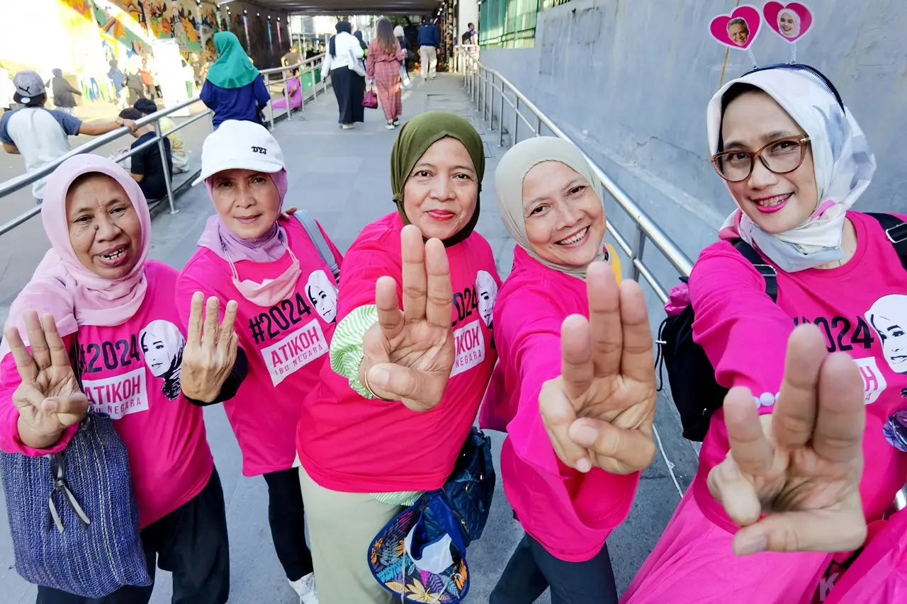 PINK Movement Gelar...