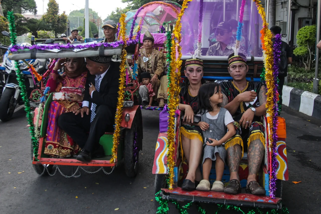 Potret Arakan 100 Pasangan...