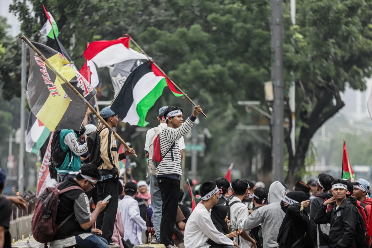 Aksi Damai Bela Palestina...
