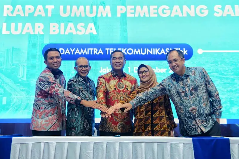 RUPSLB Mitratel Angkat...