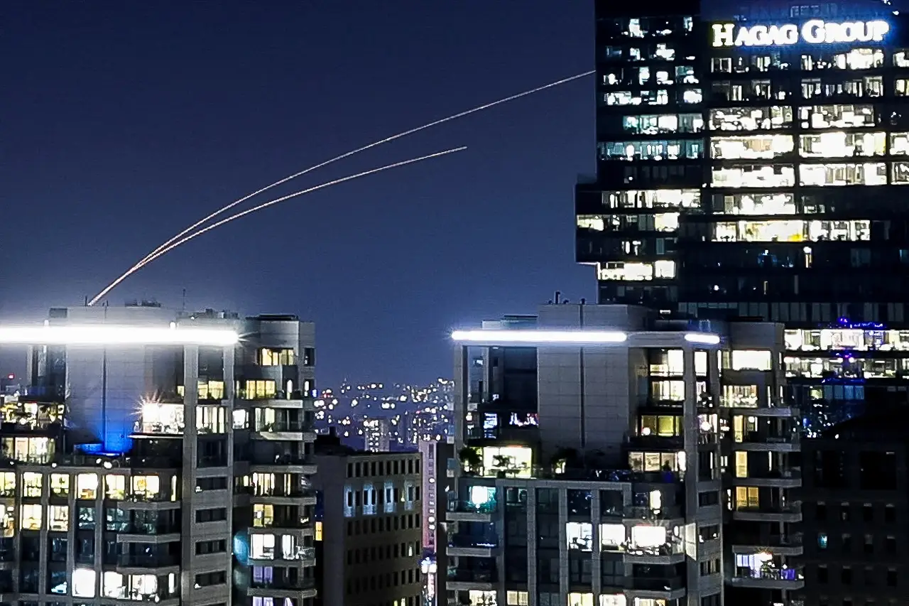 Iron Dome Israel Kewalahan...