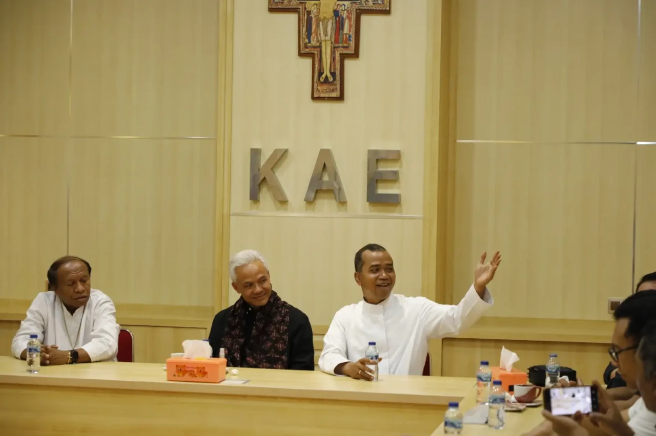 Dialog di Keuskupan...