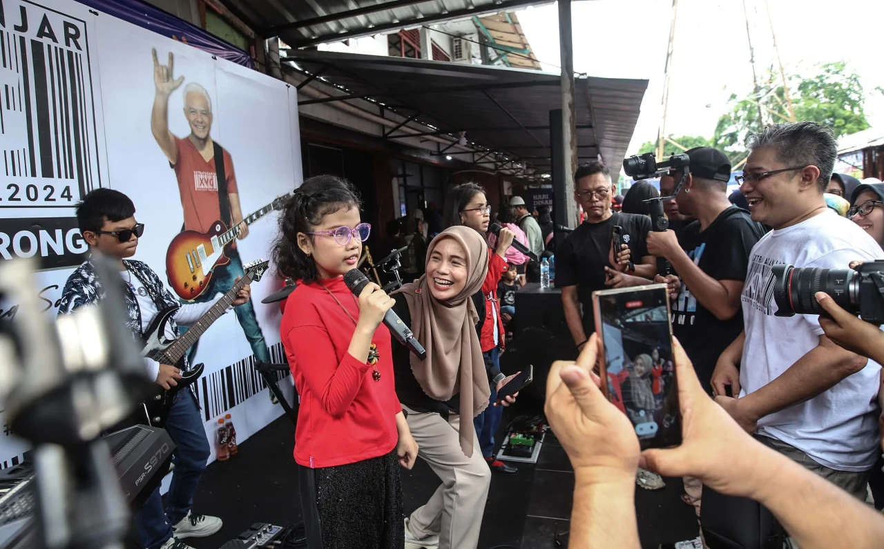 Potret Bahagia Anak-Anak...